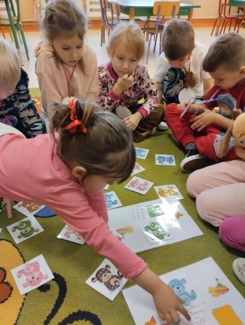 a28ecf50-1310-4383-ac0a-c89b9deed331