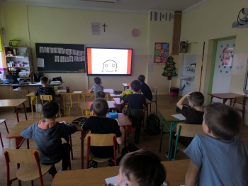 9fe1ad54-7b69-4b32-b251-56893bc1409e