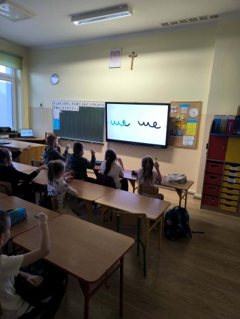 1c069f1f-72cb-4576-a396-0a4e345e60ef