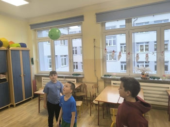 8dd2480d-86a2-4823-85f9-6e2009a496b4