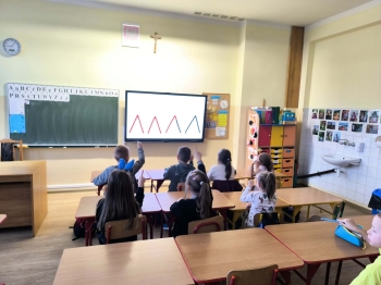 513f6fde-e0e2-41cb-a13c-1ae314547fd7