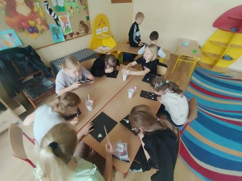 4237dc21-97b1-46a8-abcb-ca38c6f512a4