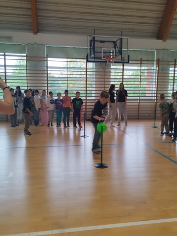 d277ee27-c5d3-46a3-943c-70bf75e031e2