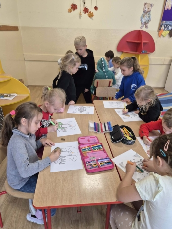 f7943828-351c-45fc-931a-58da1a6c5a96