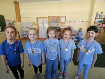 1f7a2115-e9aa-4c03-898f-3d8209567ec0