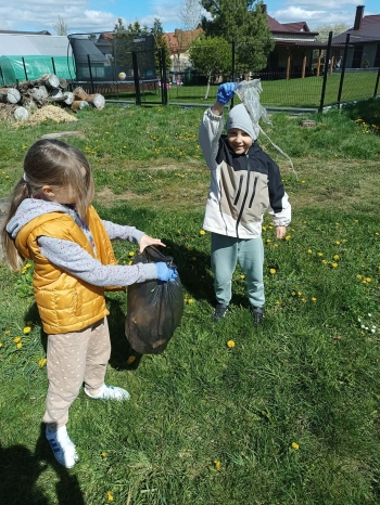 03089685-b52d-49a9-9775-0e386e801a82