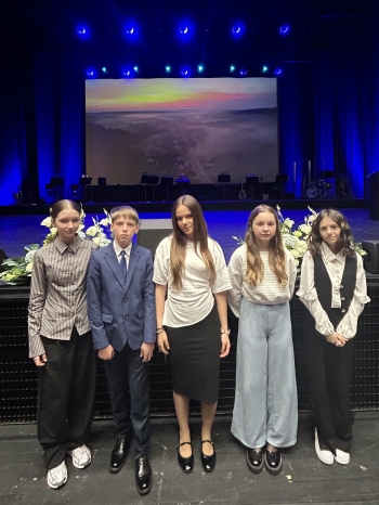 gala4.jpeg