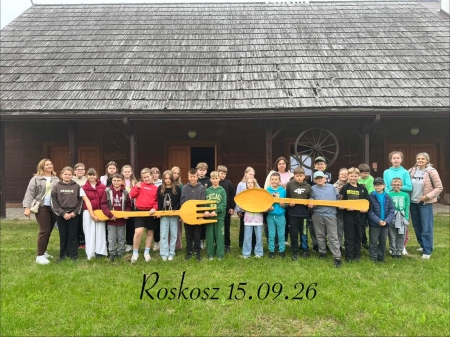 Wyjazd integracyjny klasy IV a i IV b do Roskoszy