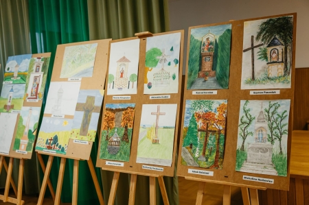 Krzyże i kapliczki przydrożne - gminny konkurs plastyczny.